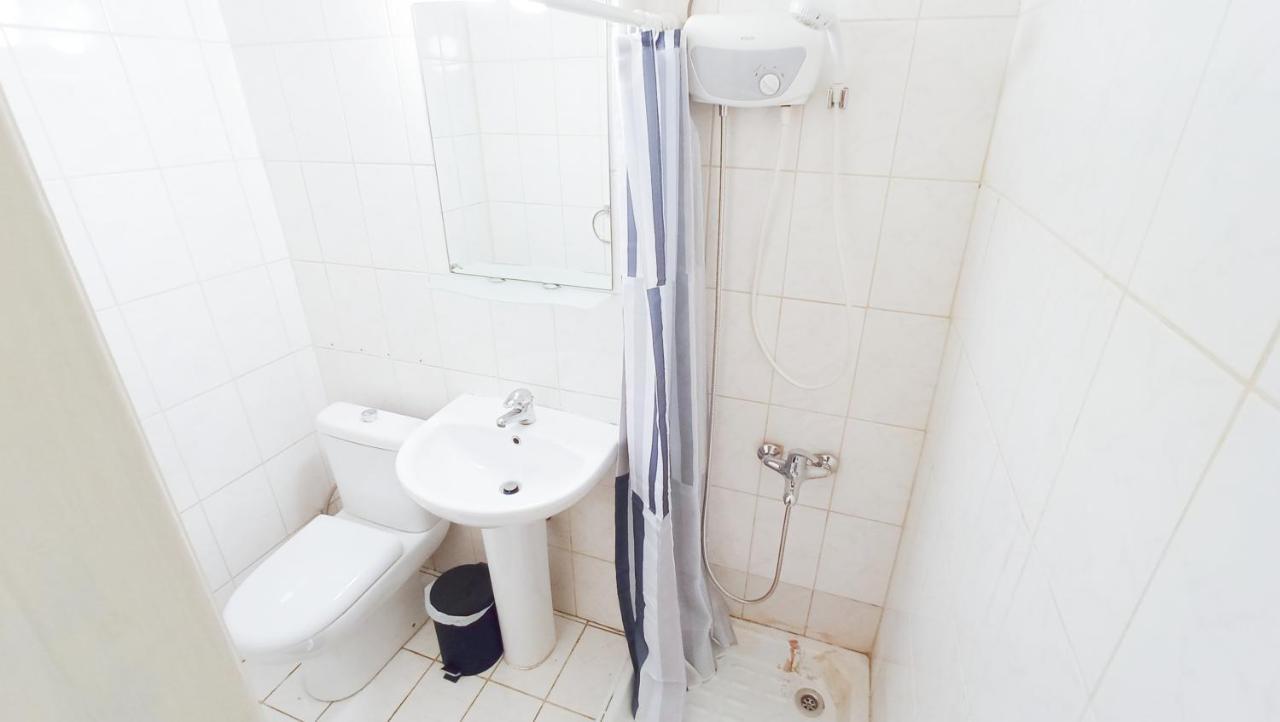 1A Beach & Business Apartment In The City Center! ラルナカ エクステリア 写真